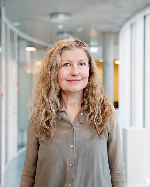 - Fjerner vi momsen, gør vi det lettere for flere at spise sundere, siger Mette Lolk Hanak, forebyggelsesdirektør i Kræftens Bekæmpelse.