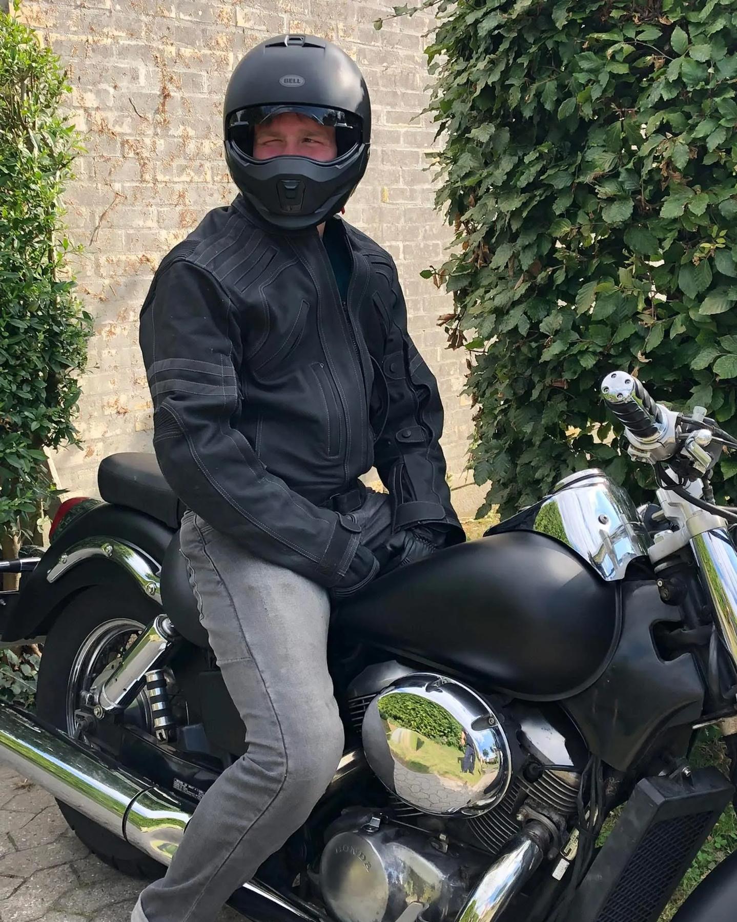 Motorcyklen blev endnu et samlingspunkt for Therese og Mike og samtidig et frirum fra sygdom.