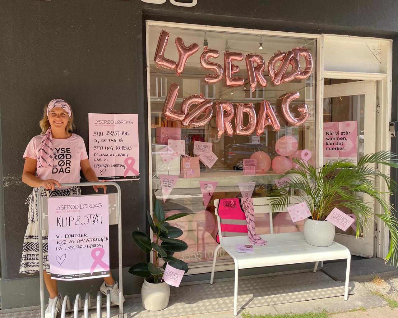 Frisør der donerer en del af omsætningen til Lyserød Lørdag