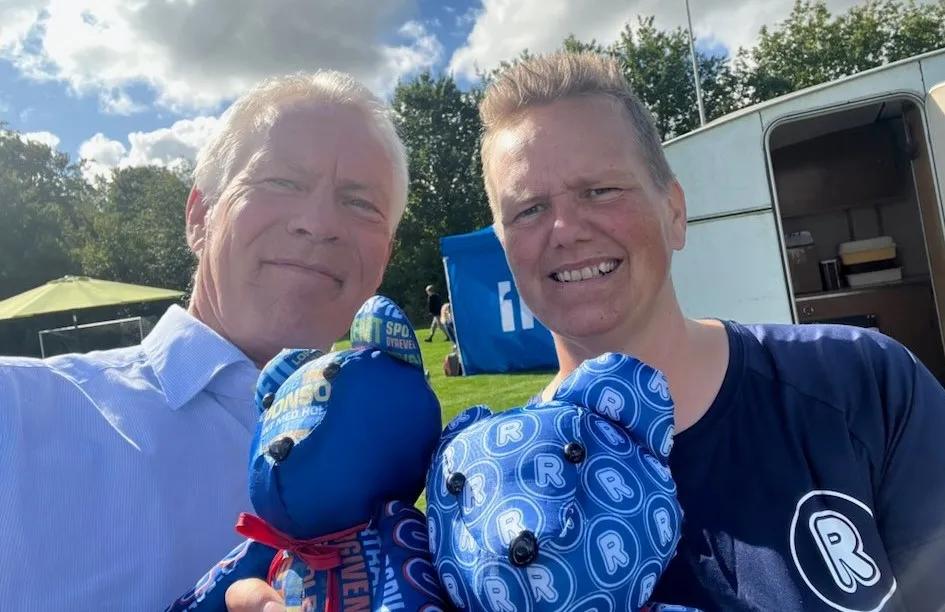 marianne, jesper fisker og en remabamse