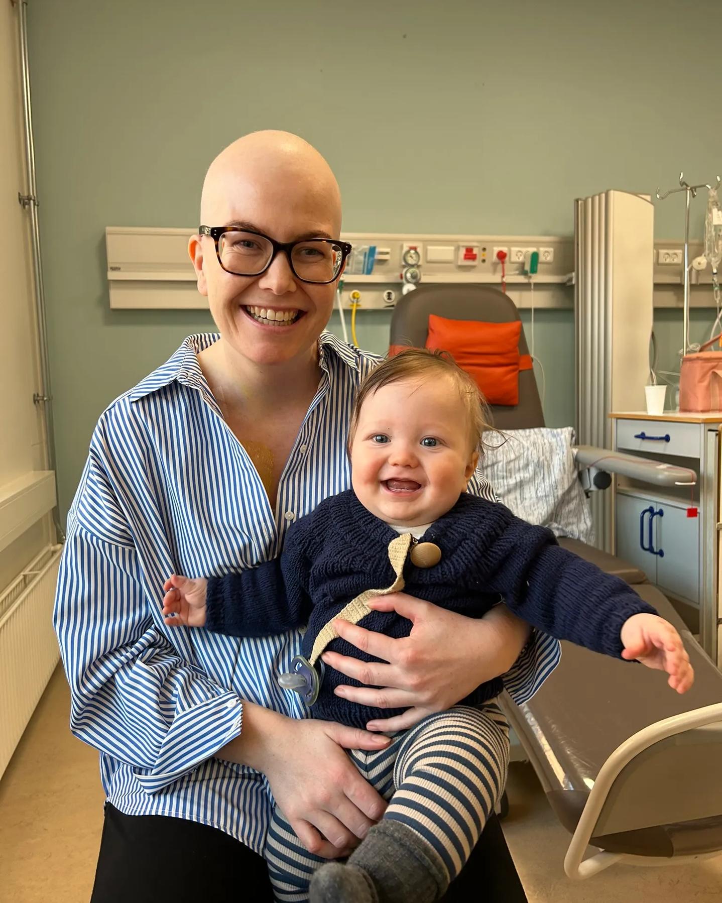 Mia er dybt taknemmelig for støtten gennem forløbet fra venner og familie – hver besked, hvert besøg, hvert måltid. Det betød alt.