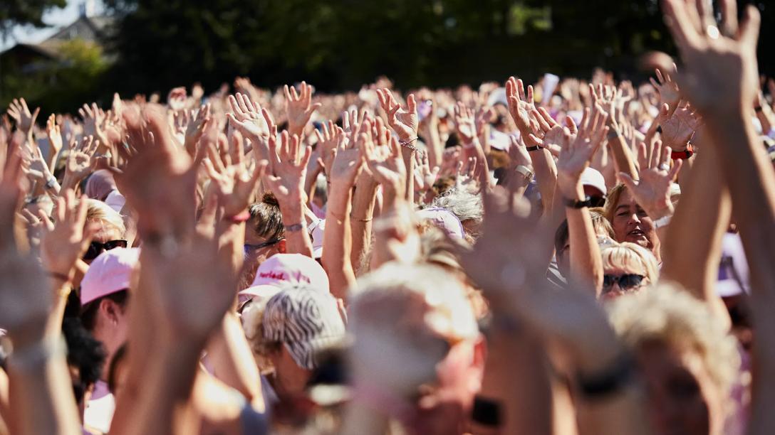 Deltagere ved Brysternes Motionsdag på travbanen i Charlottenlund