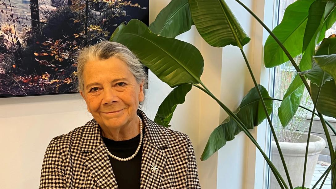 Helen Bernt Andersen har været formand for Kræftens Bekæmpelse siden 2018. Hun er sygeplejerske af uddannelse. En stor del af arbejdslivet har hun tilbragt på Rigshospitalet i København som bl.a. sygeplejedirektør.