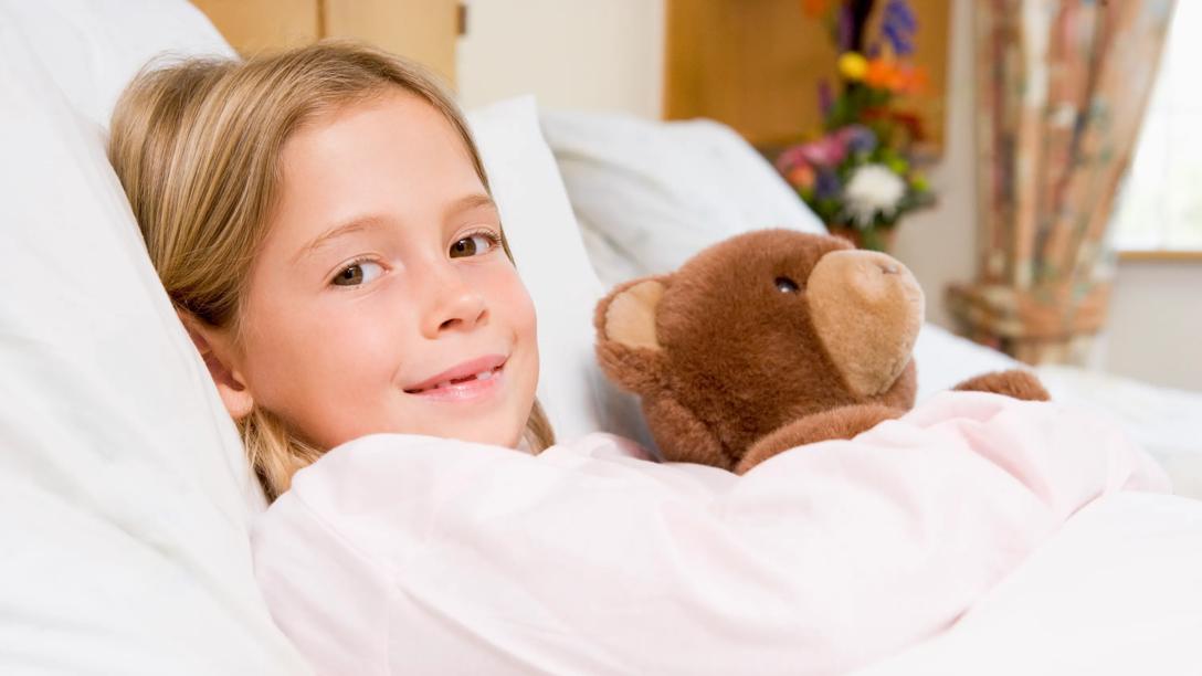 barn i hospitalsseng