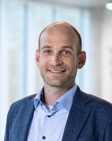 Associate Professor Nils Krietenstein