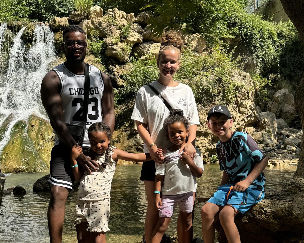 familie på ferie i Thailand