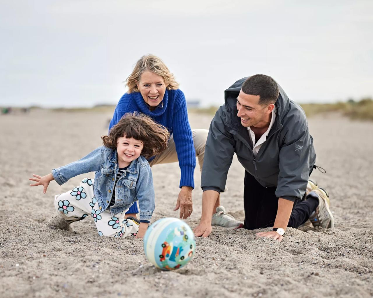 En familie på stranden