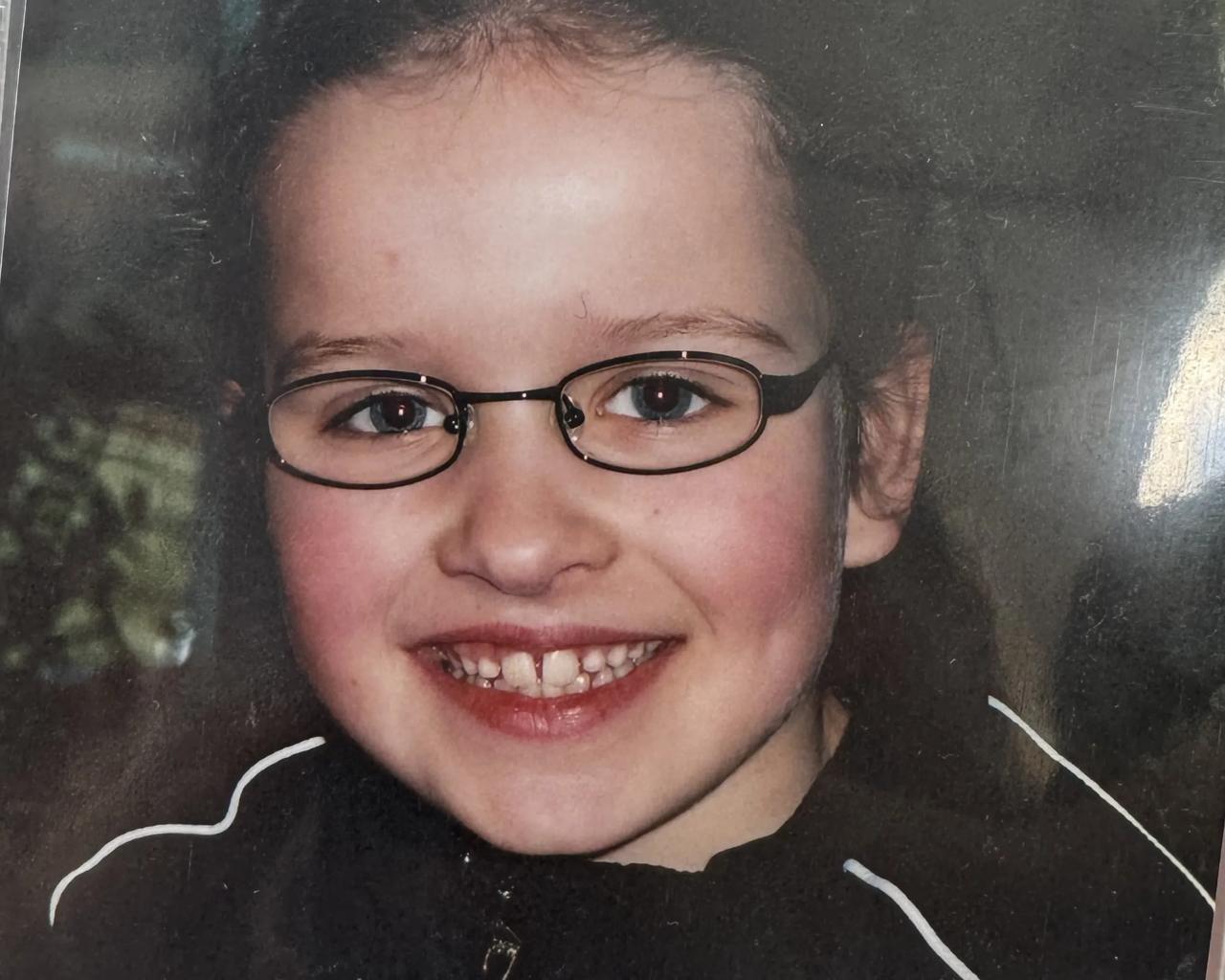 lille pige med biller